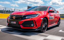 Gunakan Honda Civic Type R, Mantan Pebalap F1 Pecahkan Rekor  