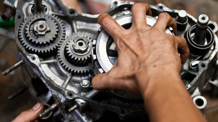 Gunakan Mesin Baru, IKM Logam di Tegal Produksi Aksesori untuk Sepeda Motor