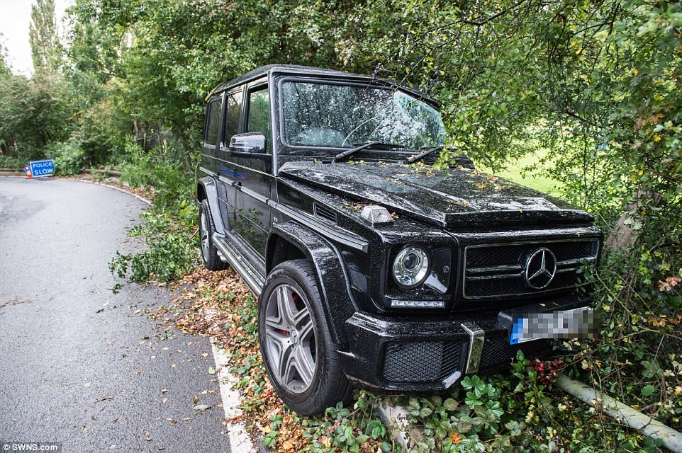 Tak Lancar Mengemudi, Gelandang Chelsea Tabrakkan Mobil Seharga Rp 2,3 Miliar