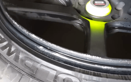 Langkah-Langkah Atasi Baret Pada Velg Mobil