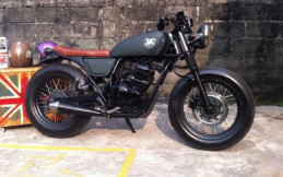 Tampilan Yamaha Scorpio ala Cafe Racer