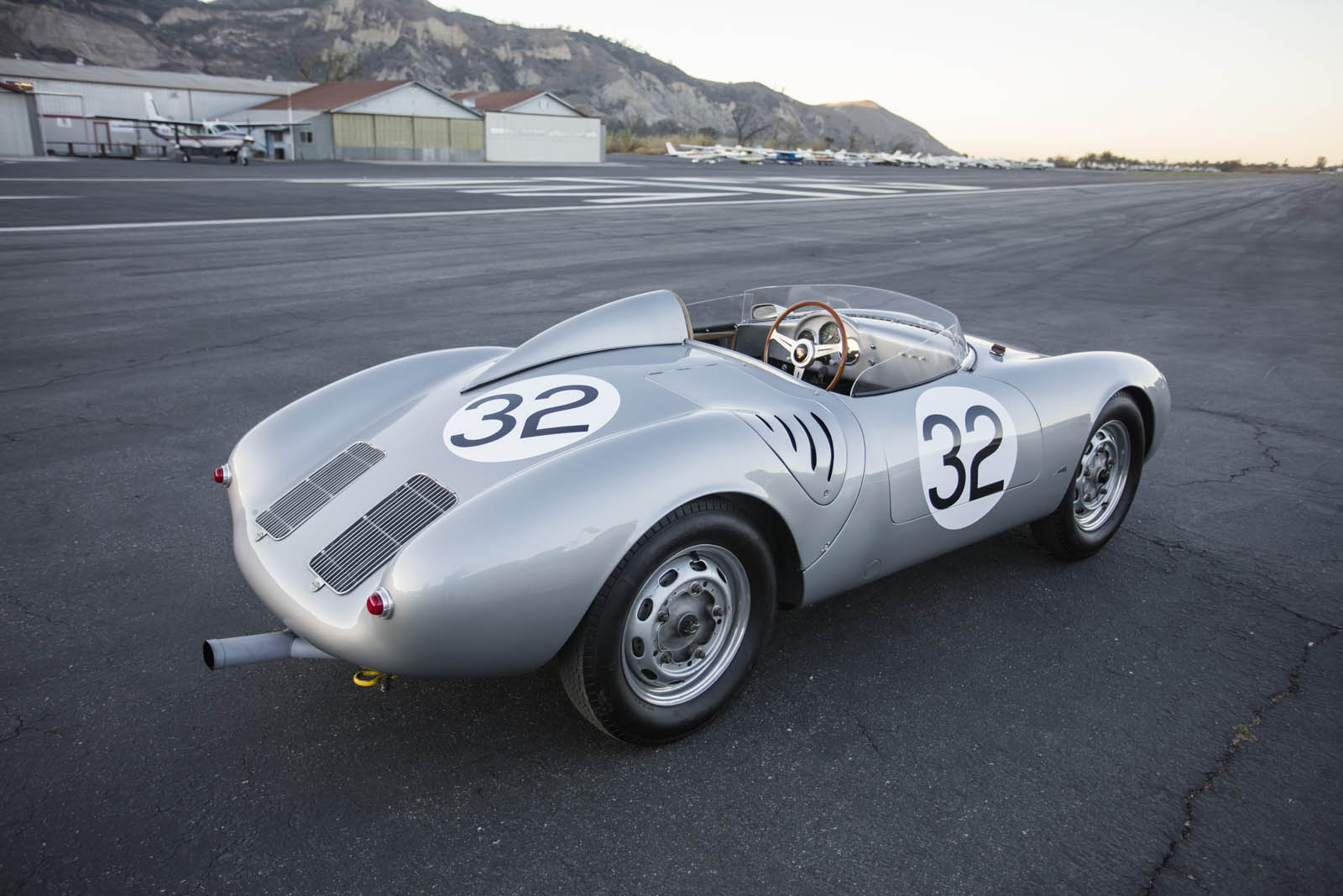 Porsche Spyder Pecahkan Rekor Penjualan Termahal