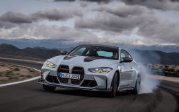 Galeri BMW M3 CS 2023