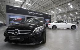 Wow... Mercedes-Benz C-Class Terbaru Ternyata Buatan Bogor