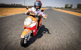 Marquez Jajal Sirkuit Chang Buriram dengan New Scoopy