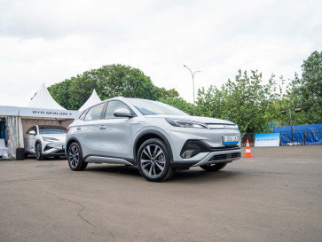 Strategi BYD Terus Bersaing di Pasar Mobil Listrik Nasional