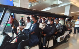 Menko Perekonomian Sebut Rasio Kepemilikan Mobil di Indonesia 99 Unit per 1.000 orang