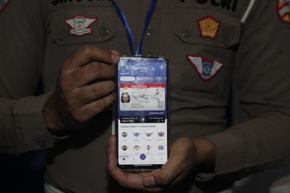 Tak Perlu Keluar Rumah, Begini Cara Perpanjang SIM Online Terbaru