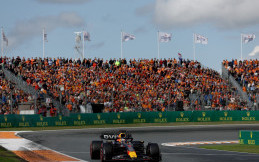 Tim Red Bull Racing Honda Masih Mendominasi di Paruh Kedua F1 2023