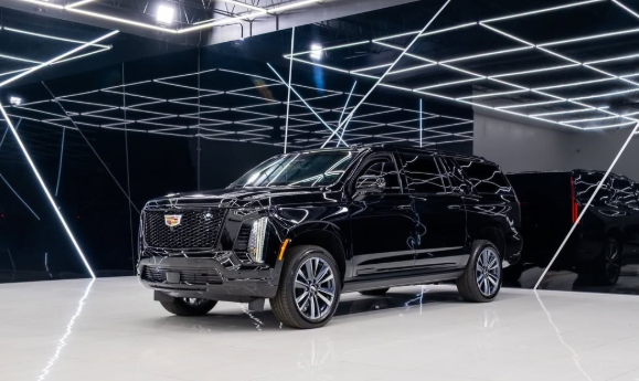 Jadi SUV Antipeluru, Cadillac Escalade Dibanderol Rp3,4 Miliar