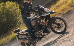 BMW Motorrad Merilis R 1250 GS Trophy Competition