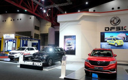 Beli Mobil DFSK Varian Ini Langsung Dapat Road Bike