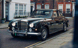 Lunaz Kreasikan Bentley S2 Continental Jadi Mobil Listrik