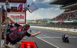 Hasil MotoGP Italia 2025: Marc Marquez Juara, Francesco Bagnaia Gagal Meraih Podium