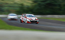 Toyota Team Indonesia Dominasi Balap Kejurnas ITCR 1600 Max Seri Perdana 2019