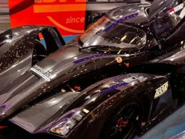 Wiper pada Mobil Balap, Apa Perbedaannya dengan yang Standar?