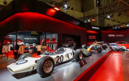 Honda Pamer Mobil Balap dan Prototipe Prelude di Tokyo Auto Salon 2025