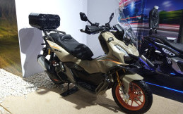 Modifikasi New Honda ADV160 Bergaya Xplorer, Makin Asik Dibawa Bertualang