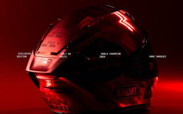 Helm Replika Juara MotoGP 2025 Marc Marquez Diproduksi Terbatas, Harganya Rp124 Jutaan