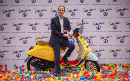 Bos Piaggio Indonesia 'Pede' Jual Vespa Sean Wotherspoon di Indonesia, Ini Alasannya