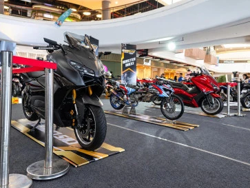 Begini Jadinya Kalau Yamaha Xmax dan TMax Modifikasi Rp700 Juta