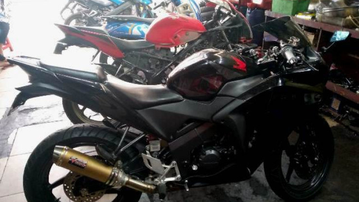 Servis Honda CBR di Bengkel Ini Cuma 45 Menit