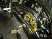 Gir dan Rantai Motor Harus Diperhatikan Agar Nyaman di Jalan