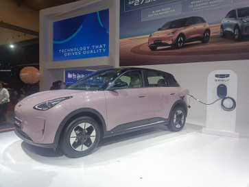Dibanderol Rp200 Jutaan, Intip Spesifikasi Geely EX2
