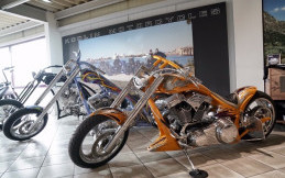 Builder Jerman Fred Kodlin Sambut Tim Suryanation Motorland