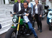 Pereli Rifat Sungkar Motoran Bareng Jokowi