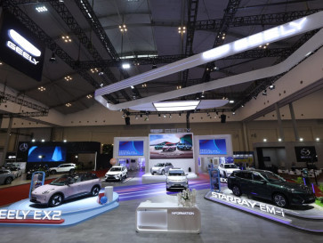 Geely Tampilkan Lini Produk Lengkap di GJAW 2025