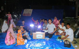 Wahana Berikan 500 Lampu Karya SMK Binaan ke Lombok