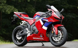 Banyak Ubahan, Ini Penampakan Terbaru Honda CBR600RR