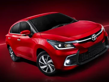 Toyota Glanza Terbaru Irit BBM 24 Kilometer per Liter, Harga Rp120 Jutaan