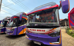 Dua Bus Hino RM 280 ABS Melayani Rute Medan-Bengkulu