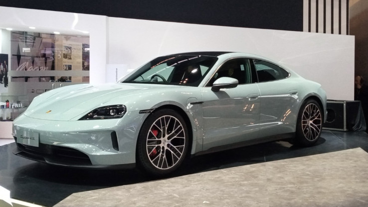 Peralihan dari Mesin Konvensional ke Listrik Bikin Penjualan Porsche Cenderung Lesu?