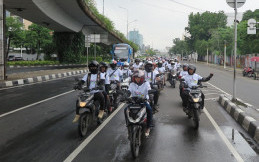 Wow, 200-an Bikers Honda Beat Belah Jakarta