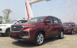 Dibuat di Cikarang, Wuling Lakukan Ekspor Perdana SUV Ke Pasar Internasional