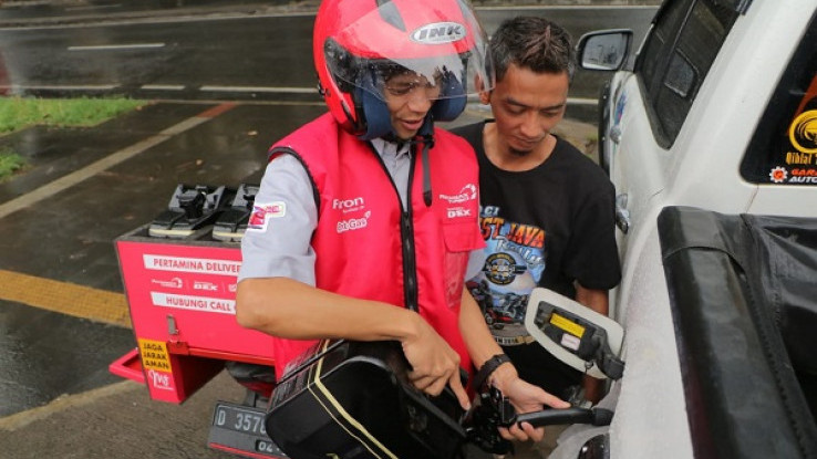 Asyik Nih! Beli BBM Pertamina di Bandung Bisa Diantar ke Rumah