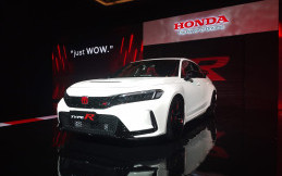 Resmi Meluncur, All New Honda Civic Type R FL5 Dibanderol  Rp1,3 Miliaran