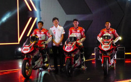 Ditemani Marc Marquez, AHRT Perkenalkan Pembalap Tingkat Asia di Bandung
