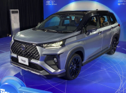 Perbedaan Toyota Veloz Hybrid V vs Q, Mana yang Layak Dipilih?
