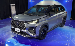 Perbedaan Toyota Veloz Hybrid V vs Q, Mana yang Layak Dipilih?