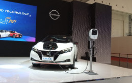Jelang Penutupan GIIAS 2021, Nissan Tawarkan Promo Mobil Listriknya