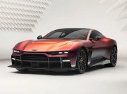Aston Martin Valen Supercar V12 Bermesin Depan, Terbatas 150 Unit!