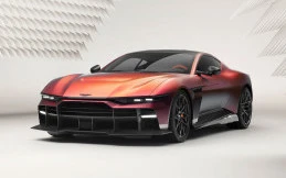 Aston Martin Valen Supercar V12 Bermesin Depan, Terbatas 150 Unit!