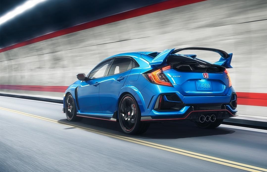 John Cena Ternyata Pengguna Honda Civic Type R