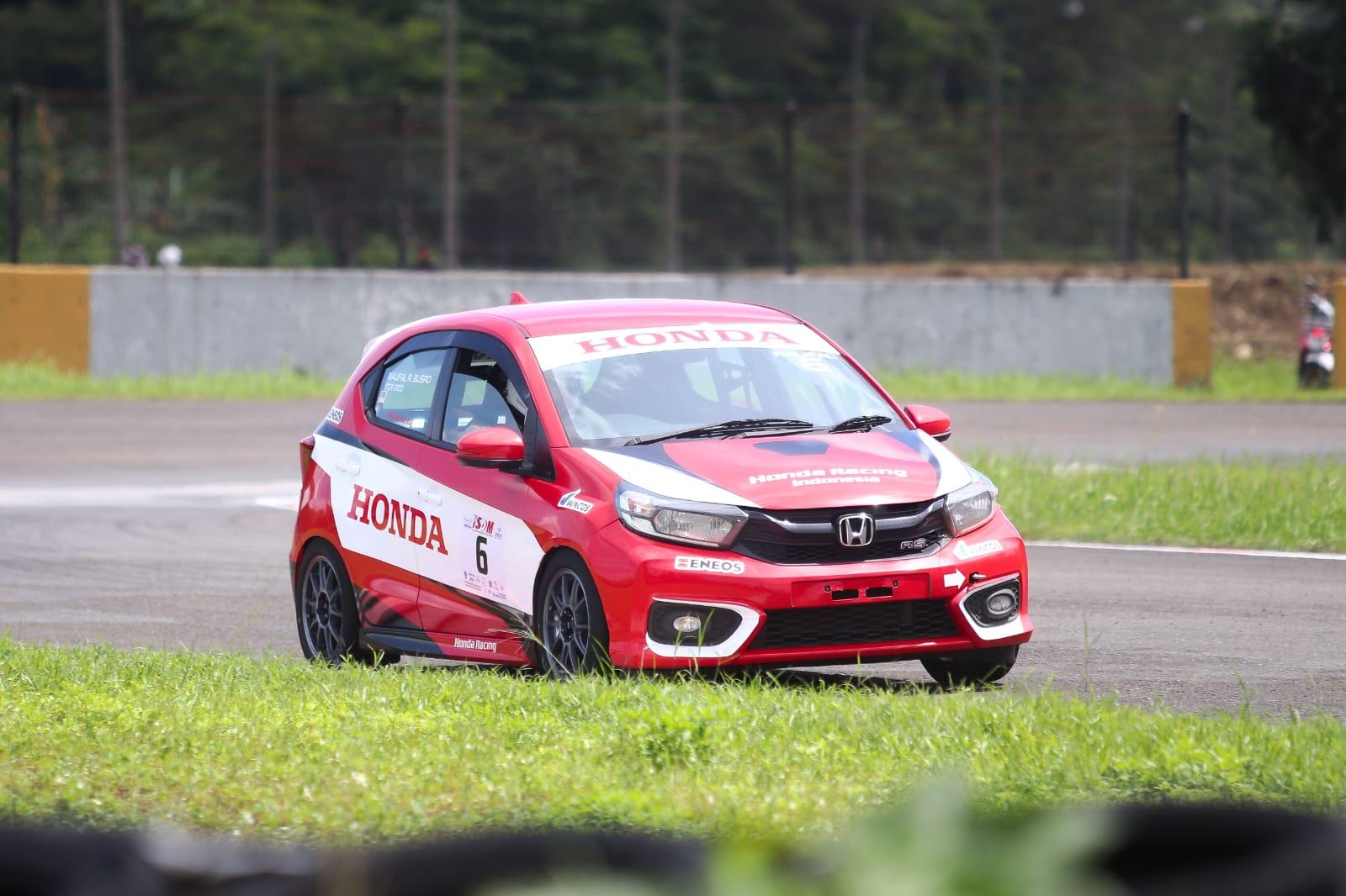 Alvin Bahar Gagal Balap, Pembalap Muda Honda Torehkan Prestasi di ISSOM 2022