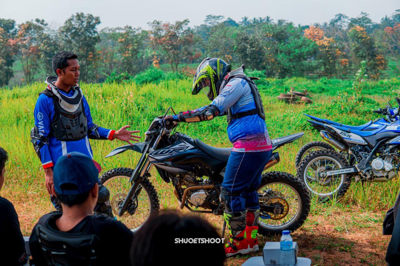 Yamaha Gelar Safety Riding Offroad dengan Komunitas di Jawa Tengah