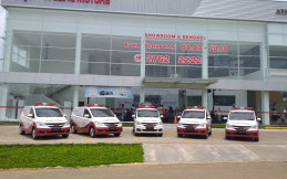 Wuling Donasikan 5 Ambulance dan Mobil Klinik Pada Rumah Zakat